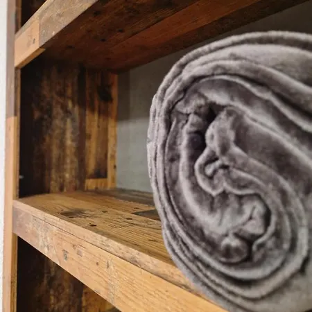 Fewo's Und Apartment's Schoeneck 公寓 *